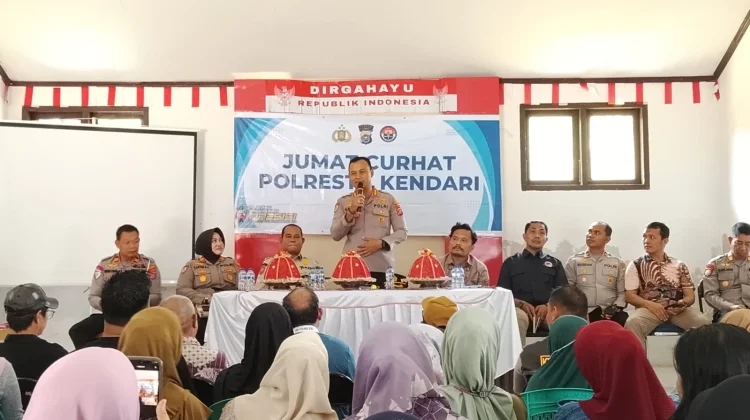 Kapolresta Kendari Ajak Warga Lahundape Berkolaborasi Menjaga Kamtibmas
