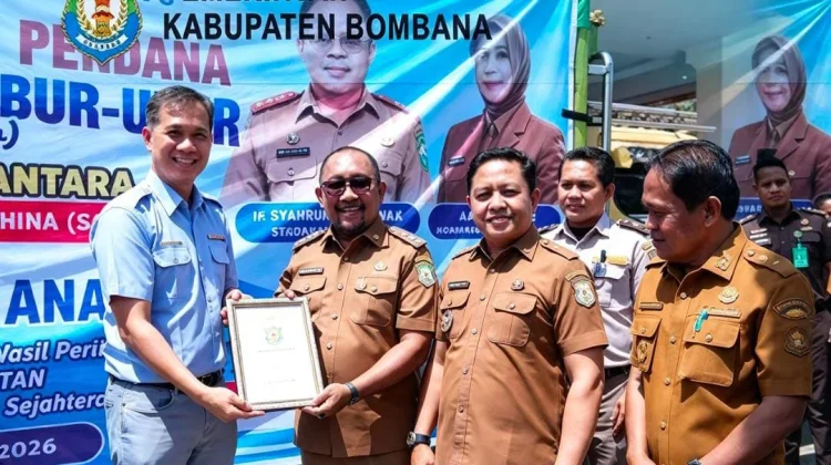 Bupati Bombana Lepas Ekspor Perdana 63 Ton Ubur Ubur