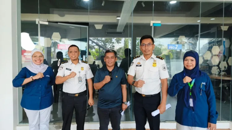 Mengenal Aturan Izin Tinggal bagi WNA