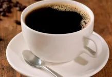 Minum Kopi saat Sahur Picu Dehidrasi?