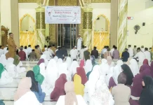 Safari Ramadan di Watulea Bupati Buteng Paparkan Program Strategis