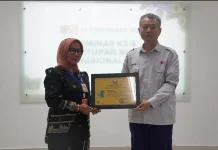 PT DSSP Power Kendari Raih Zero Accident Award