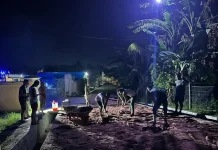 Satgas TMMD Kendari Lembur Malam Rampungkan Paving Blok