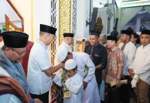 Gubernur Sulawesi Tenggara Safari Ramadan di Masjid Al-Kautsar
