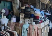 Penjual Kopiah Tapak Kuda Bersyukur jelang Ramadan