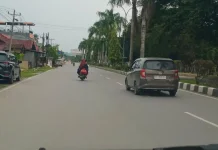 Jalanan Kendari Sepi Hari Lebaran Pertama