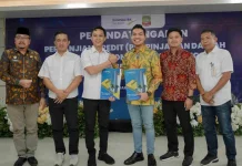Bank Sultra dan Pemkab Konut Tandatangani Perjanjian Kredit Strategis