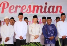 Masjid Fastabiqul Khairat di Rukuwa Diresmikan Bupati Wakatobi