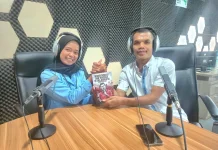 Lantang Bersuara lewat Karya Goresan Pena