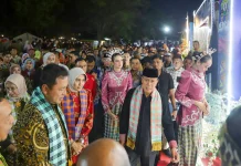 Gubernur Sultra dan KASAU Tinjau Stan Pameran HUT Sultra ke-62