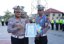 Dirlantas Polda Sultra Ikuti Upacara Kenaikan Pangkat dan Purna Tugas