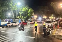 Patroli Malam Minggu, Ditlantas Polda Sultra Amankan Arus Lalin di Kawasan Eks MTQ