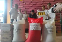 Bulog Sultra Distribusikan Bantuan ke Wilayah Terdampak Banjir