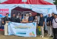 Pegadaian Kendari Salurkan Bantuan Sembako untuk Korban Banjir Kali Wanggu
