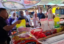 TPID Kota Kendari Sidak Pasar dan Swalayan