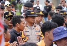 Polresta Kendari Kawal Aksi Mahasiswa di DPRD Sultra dengan Aman