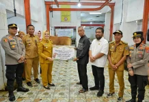 Wali Kota Kendari Serahkan Sapi Kurban Presiden Prabowo