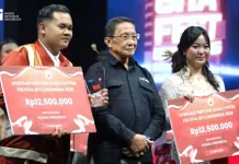 Izat dan Joy Ellen Terbaik di Festival Gita Indonesia