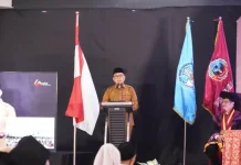 Bupati Ajak Lulusan USN Kolaka Jadi Pencipta Lapangan Kerja