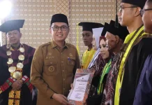Bupati Hadiri Wisuda Angkatan XX USN Kolaka