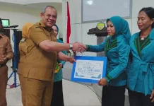 Wali Kota Baubau Serahkan Hadiah Lomba KEDAI 2026