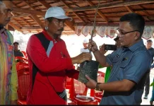 Pemkab Konawe Salurkan Bantuan Bibit Durian dan Sarana Produksi Pertanian