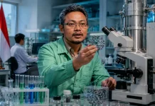 Ilmuwan Indonesia yang Pulang untuk Membangun Negeri lewat Teknologi Nano