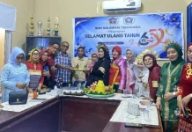 Busana Adat Muna Masuk 10 Terbaik di HUT IKWI ke-65