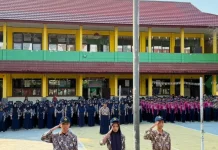 Upacara Hari Anak Nasional ke-42 di SMPN 17 Kendari Berlangsung Khidmat