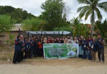 Majelis Taklim Miftahul Hikmah Tapulaga Dapat Pelatihan Hidroponik Dosen UHO