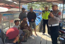 Polantas Karib Ditlantas Polda Sultra Edukasi Ojek Pangkalan Pasar Lapulu