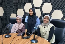POV Gadget Bukan Musuh Membaca Buku