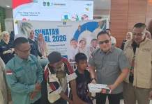 Kemenkum Sultra Gelar Sunatan Massal dan Pemeriksaan Kesehatan Gratis di Unaaha