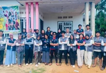 Mahasiswa KKN Gelar Senam Sehat Bersama Masyarakat Desa Laloonaha