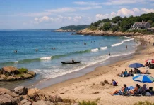 Pantai yang Bisa Bernyanyi