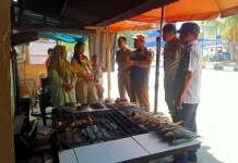 Kecamatan Kendari Barat Sosialisasi Penataan Pedagang Ikan Bakar