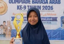 Siswi MTsN 1 Kendari Raih Juara 3 Olimpiade Bahasa Arab Sultra