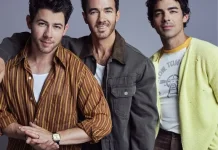 Jonas Brothers Kembali ke Era 2000-an lewat Single “Listen When Sad”