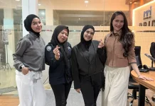 Tangan di Atas Bergerak Bantu Sesama