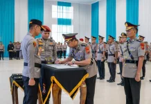 Kapolda Sultra Pimpin Sertijab PJU dan Kapolres Jajaran