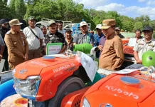 70 Pompa Air Disalurkan Bantu Petani Konsel Hadapi Kekeringan