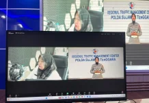 Ditlantas Polda Sultra dan RRI Kendari Pantau Arus Lalu Lintas Pagi