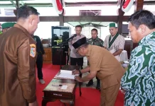 HMI-KOHATI Cabang Persiapan Bombana Dilantik, Bupati Tekankan Karya Nyata