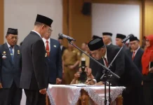 Lantik 104 Pejabat, Gubernur Sultra Tekankan Kinerja dan Manfaat Program