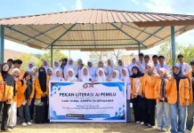 Mahasiswa Jurnalistik UHO Ajak Siswa Waspadai Slopaganda
