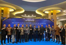 Kakanwil Kemenkum Hadiri Pelantikan Peradi Profesional Sultra