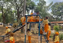Outing Class TK Presiden Kenalkan Keselamatan Lalu Lintas