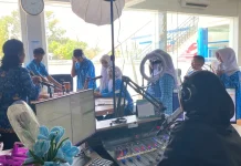 Kunjungan Tematik SMP Lazuardi Ibnu Sina di RRI Kendari