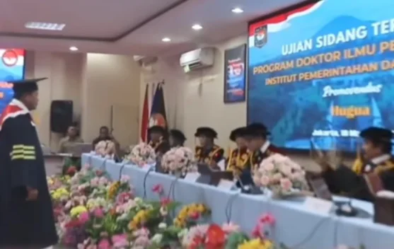 Wagub Hugua Raih Gelar Doktor di IPDN