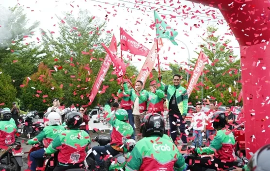 Telkomsel dan Grab Kolaborasi 2.200 Driver di Sulawesi